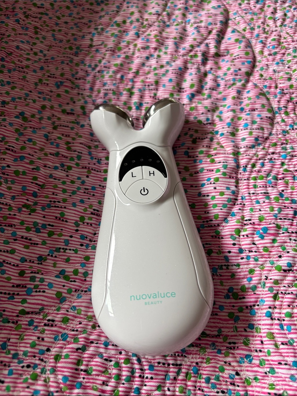 Nuovalice Beauty White Facial Toning Device – Dual-Head Skin Massager